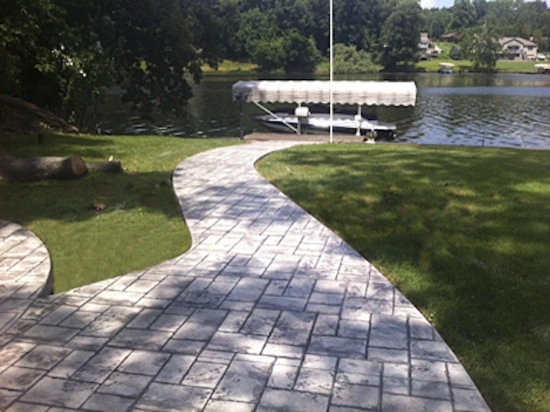 Lakeside Firepit with Seat Wall by Kuert Outdoor Living - Photo 2