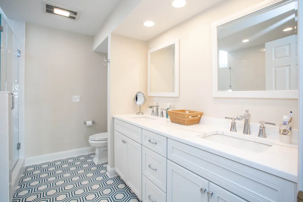 Expertly Designed Master Bath by Baine Contracting, Inc. - Photo 10