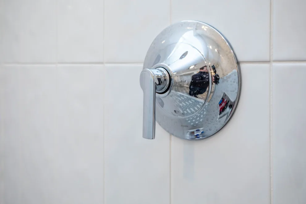 Expertly Designed Master Bath by Baine Contracting, Inc. - Photo 4