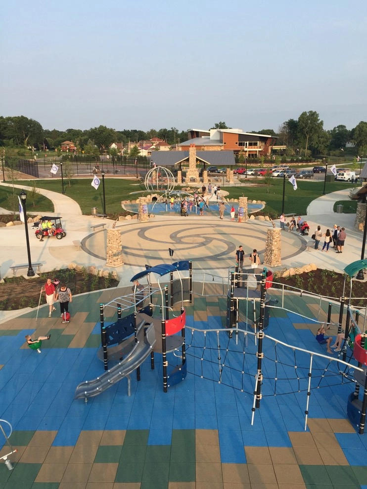 Central Park - Mishawaka by Kuert Outdoor Living - Photo 2