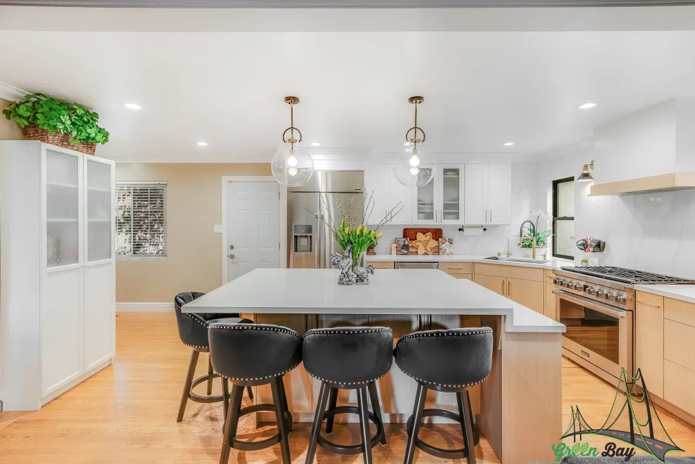Fremont Kitchen and Bathroom Renovation by Mattos by Green Bay Remodeling Inc. - Photo 4