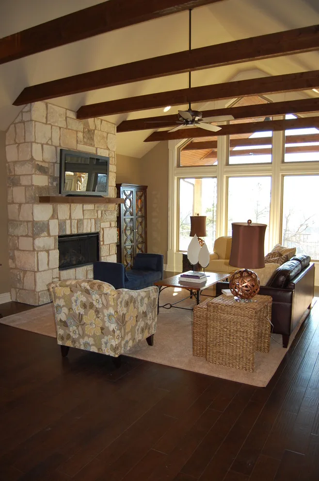 Renaissance Homes, Inc - Photo 9