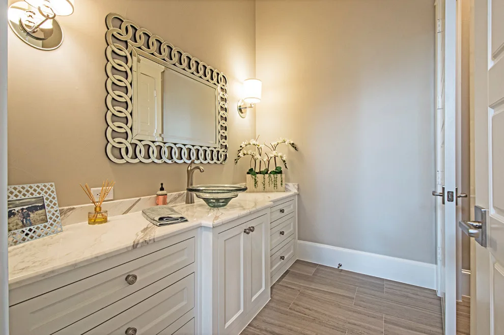 Mayes Stylish Bespoke Residence by Will Steed Homes, Inc. - Photo 6