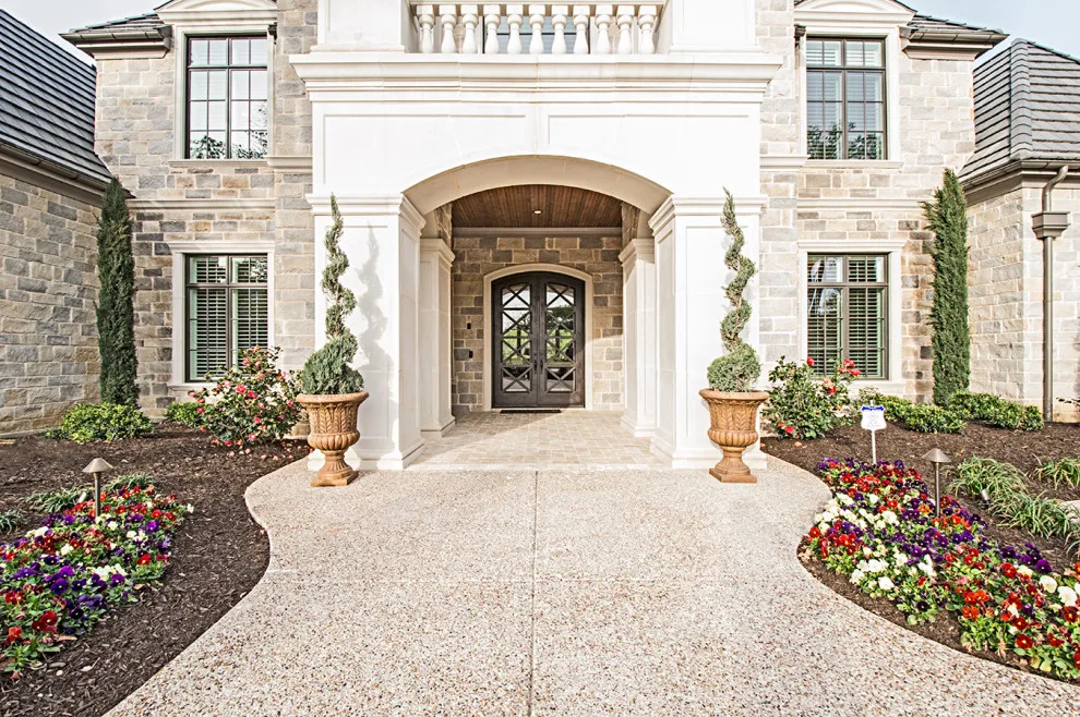Mayes Stylish Bespoke Residence by Will Steed Homes, Inc. - Photo 54