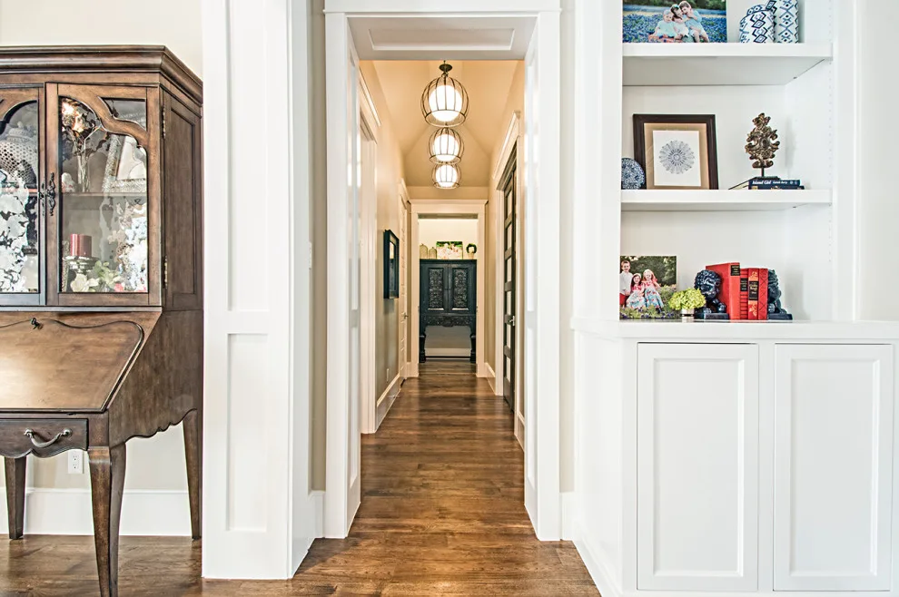 Mayes Stylish Bespoke Residence by Will Steed Homes, Inc. - Photo 14