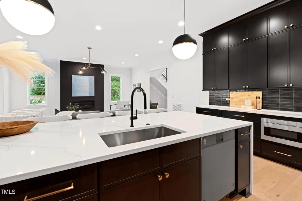 Mayview Residence One by DJF Builders Inc - Photo 39
