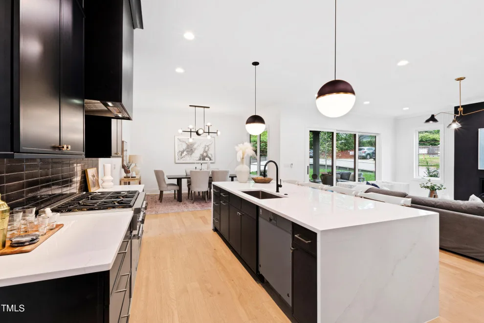 Mayview Residence One by DJF Builders Inc - Photo 58