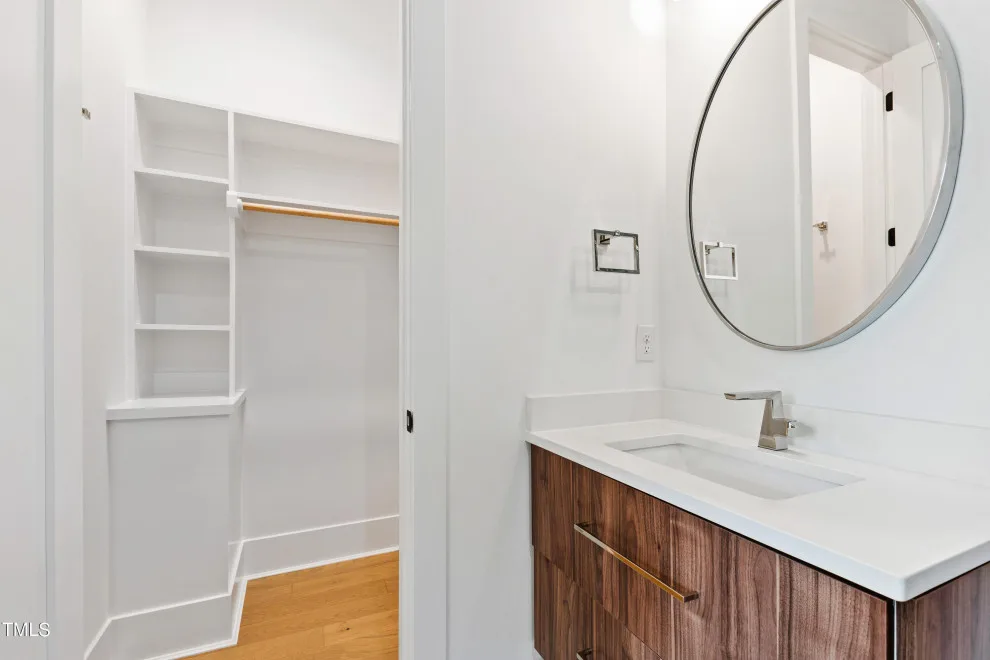 Mayview Residence One by DJF Builders Inc - Photo 8