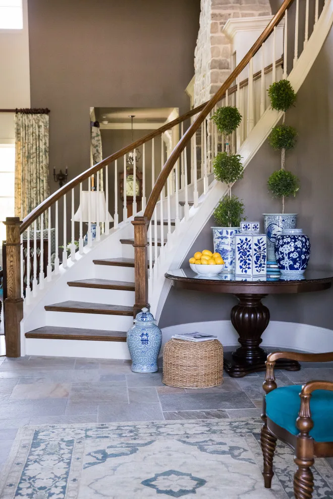 MC Homes - Photo 3