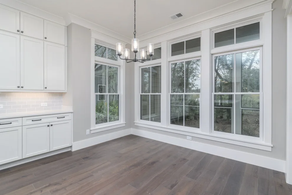 McCain-Lieberman by Front Light Building Co. - Photo 5