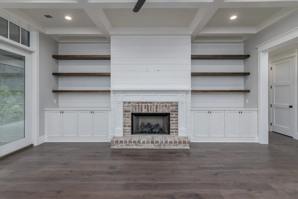 McCain-Lieberman by Front Light Building Co. - Photo 18