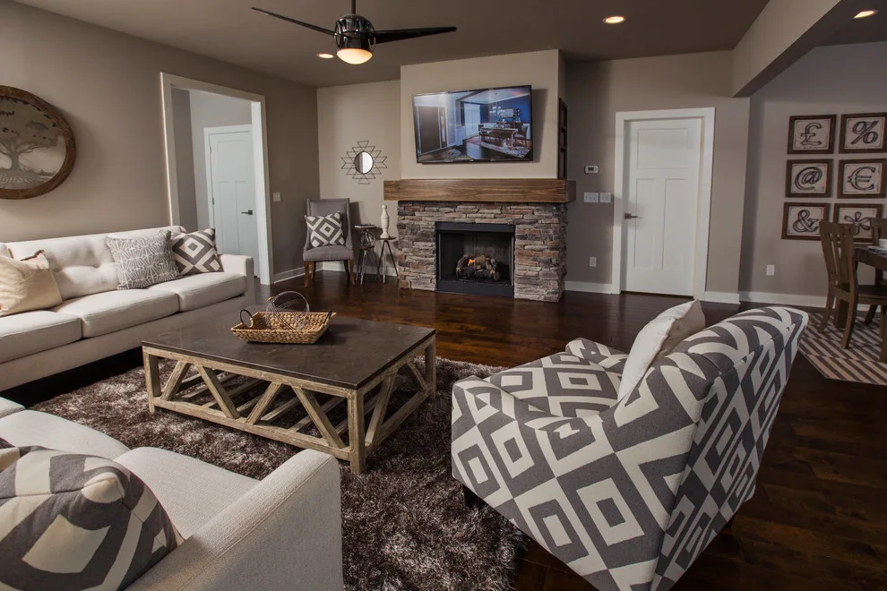 McCoy Residence, National Craftsman C2 Design by Jagoe Homes Inc. - Photo 13