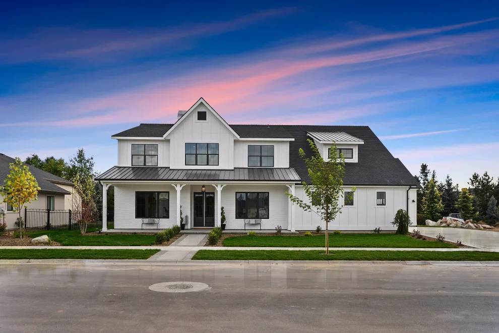 Gardner Homes' Meadow Lake Farmhouse by Gardner Homes - Photo 3