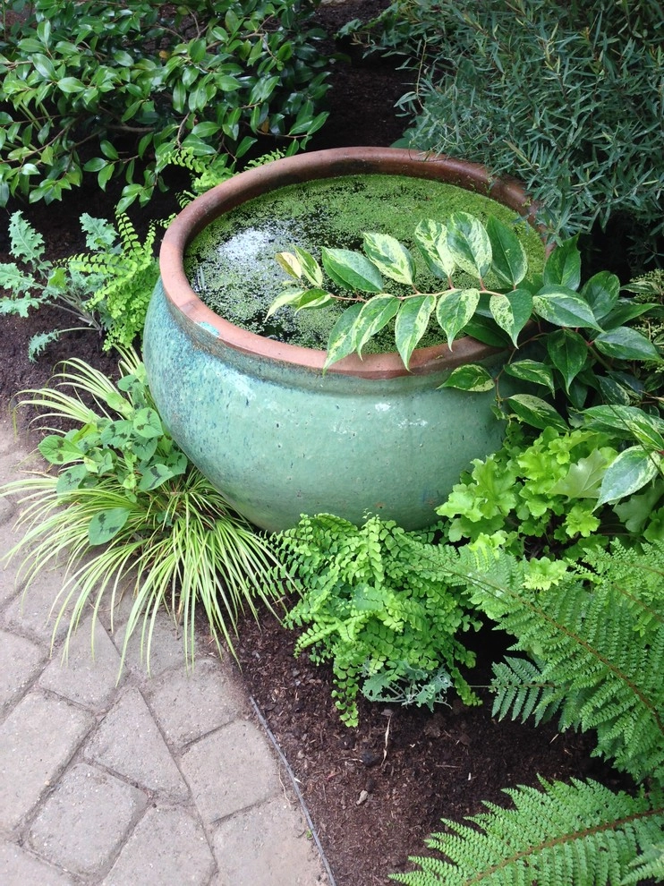 Grant Park retreat by Alyse Lansing Garden Design - Photo 21