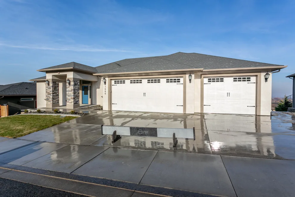Altered Mixture by Prodigy Homes Inc. - Photo 19