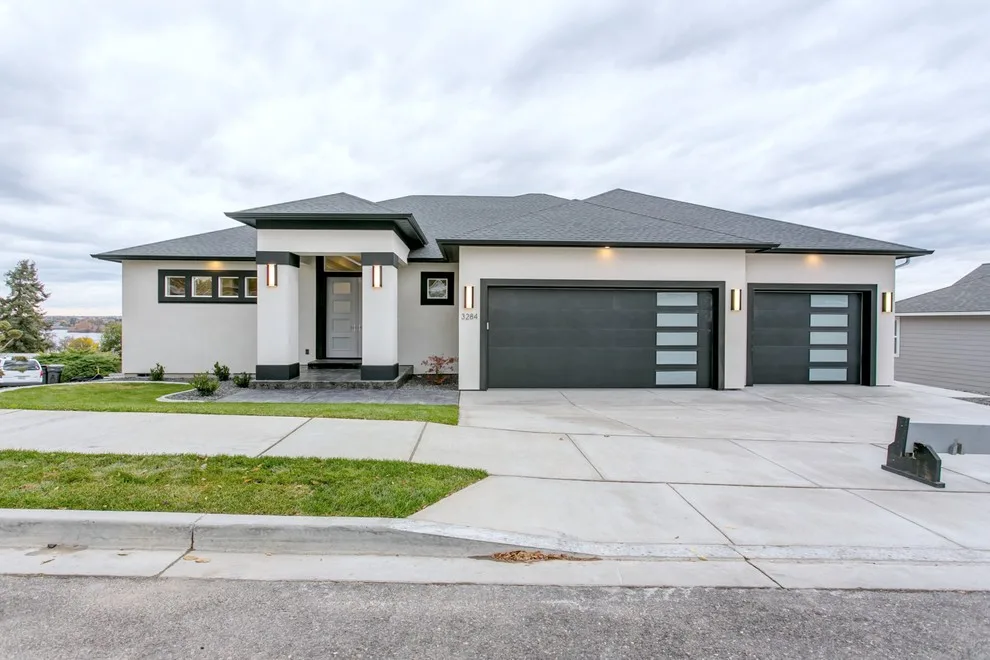 Altered Mixture by Prodigy Homes Inc. - Photo 4