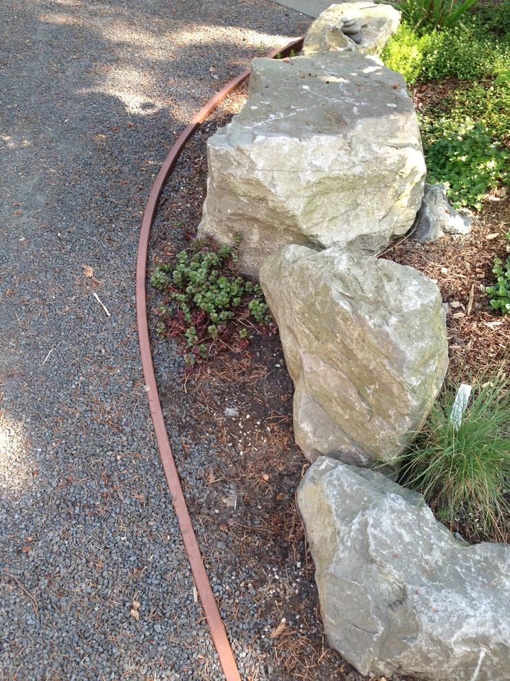 Myers I by Alyse Lansing Garden Design - Photo 6