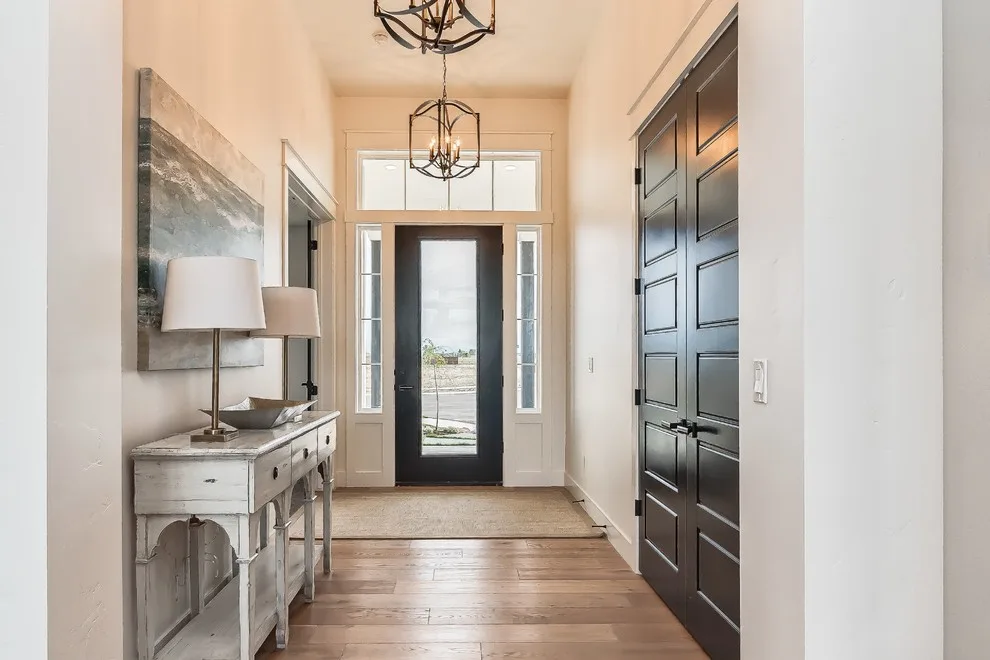 Contemporary Farmhouse 2016 Spring Parade Champion by Gardner Homes - Photo 4