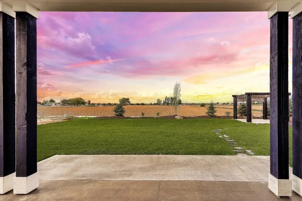 Contemporary Farmhouse 2016 Spring Parade Champion by Gardner Homes - Photo 19