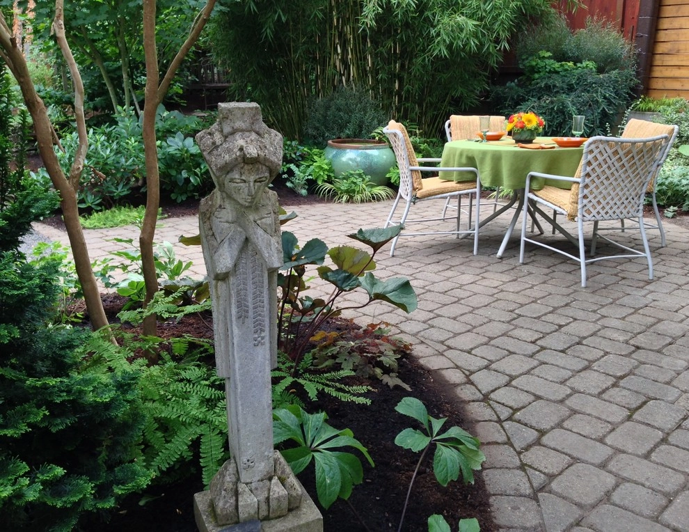 Grant Park retreat by Alyse Lansing Garden Design - Photo 19