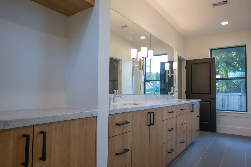 Meyerland Bespoke Residence by Crafted Custom Homes + Renovations - Photo 30