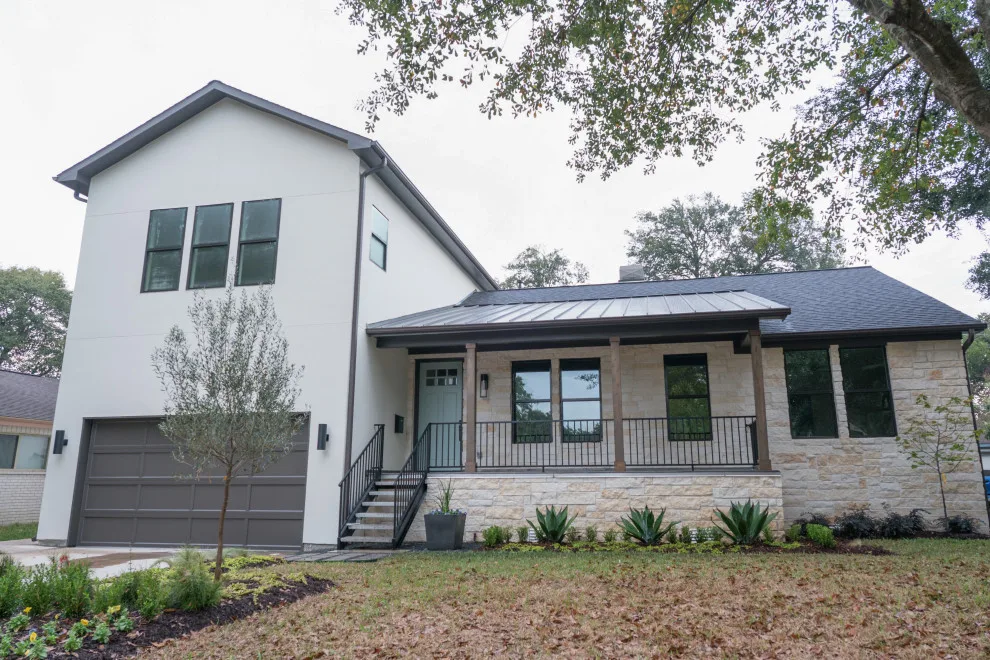Meyerland Bespoke Residence by Crafted Custom Homes + Renovations - Photo 8