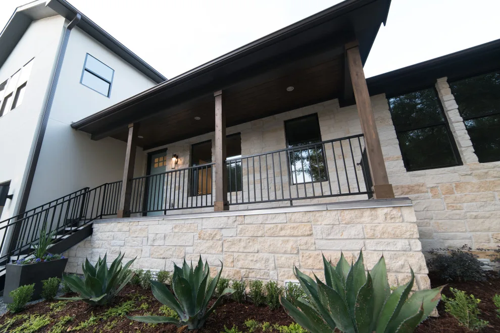 Meyerland Bespoke Residence by Crafted Custom Homes + Renovations - Photo 32