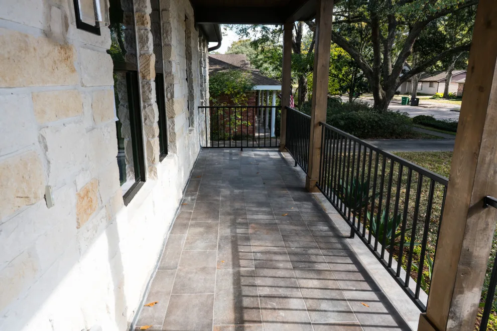 Meyerland Bespoke Residence by Crafted Custom Homes + Renovations - Photo 19