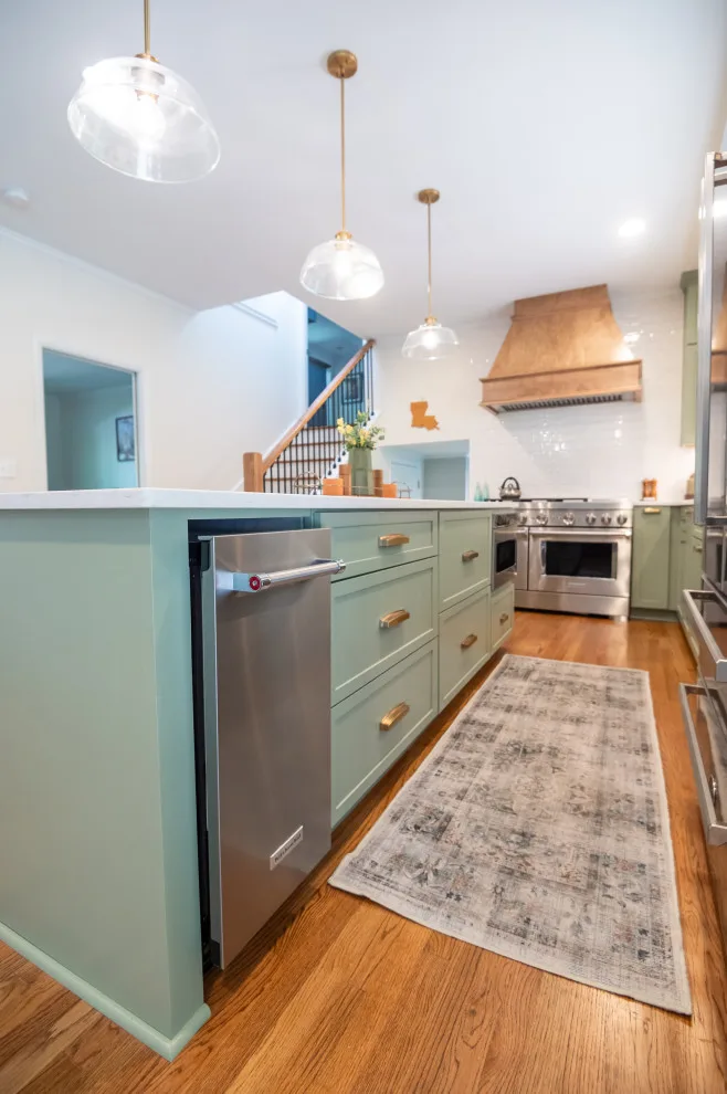Mid-Century Transformation by Pythoge Custom Homes And Renovations - Photo 4