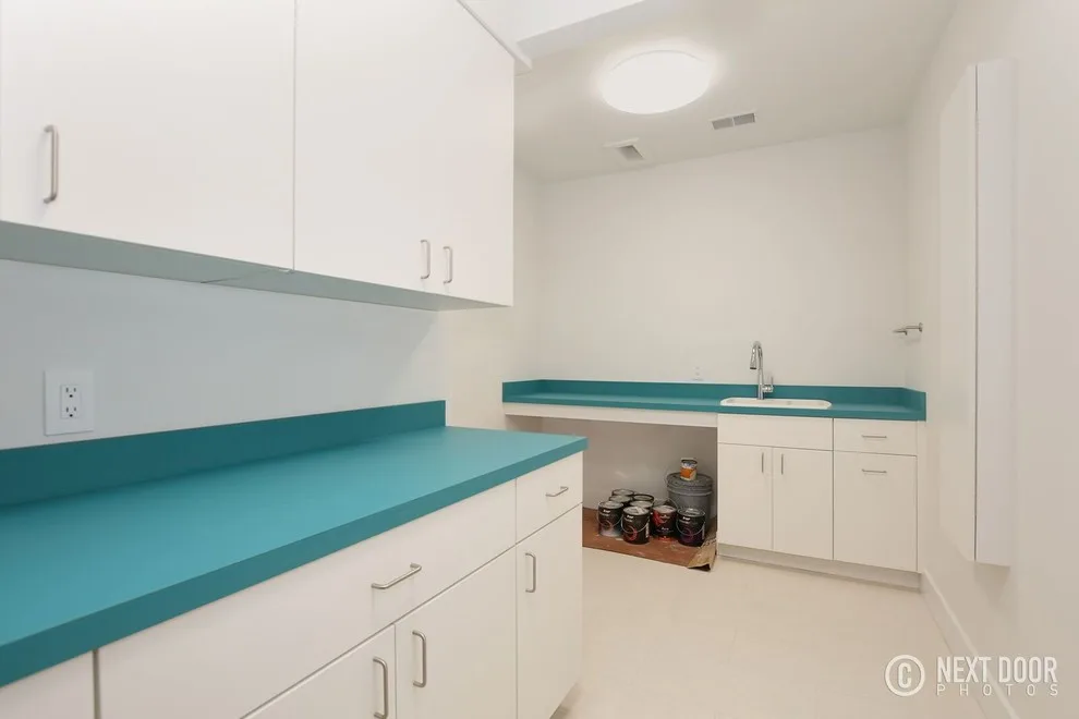 Mid-20th Century Modern by North Cove Builders - Photo 18