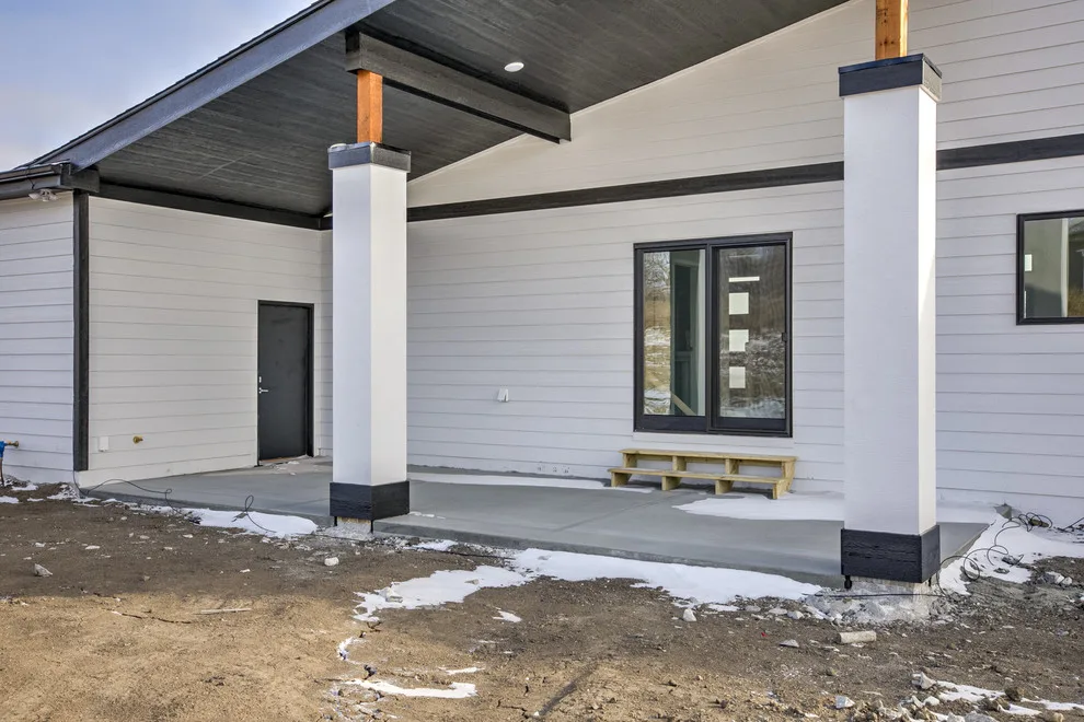 Regal Mid Century Modern by Sierra Homes (Omaha, NE) - Photo 12