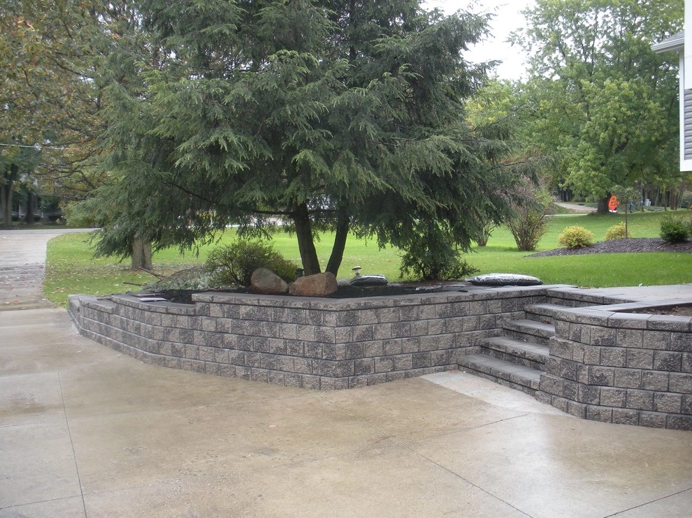Landscaping by Lamphear's Lawn Service LLC - Photo 3