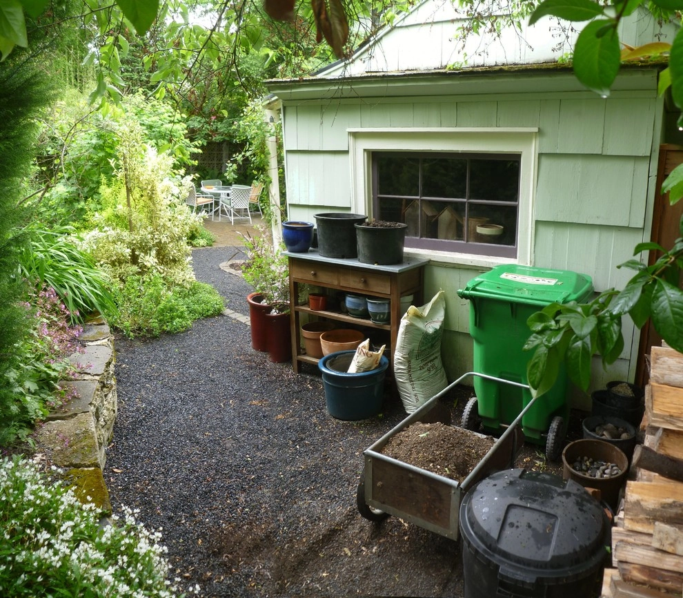 Grant Park retreat by Alyse Lansing Garden Design - Photo 8