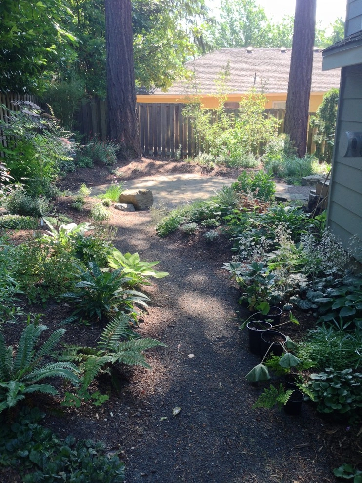 Myers I by Alyse Lansing Garden Design - Photo 10