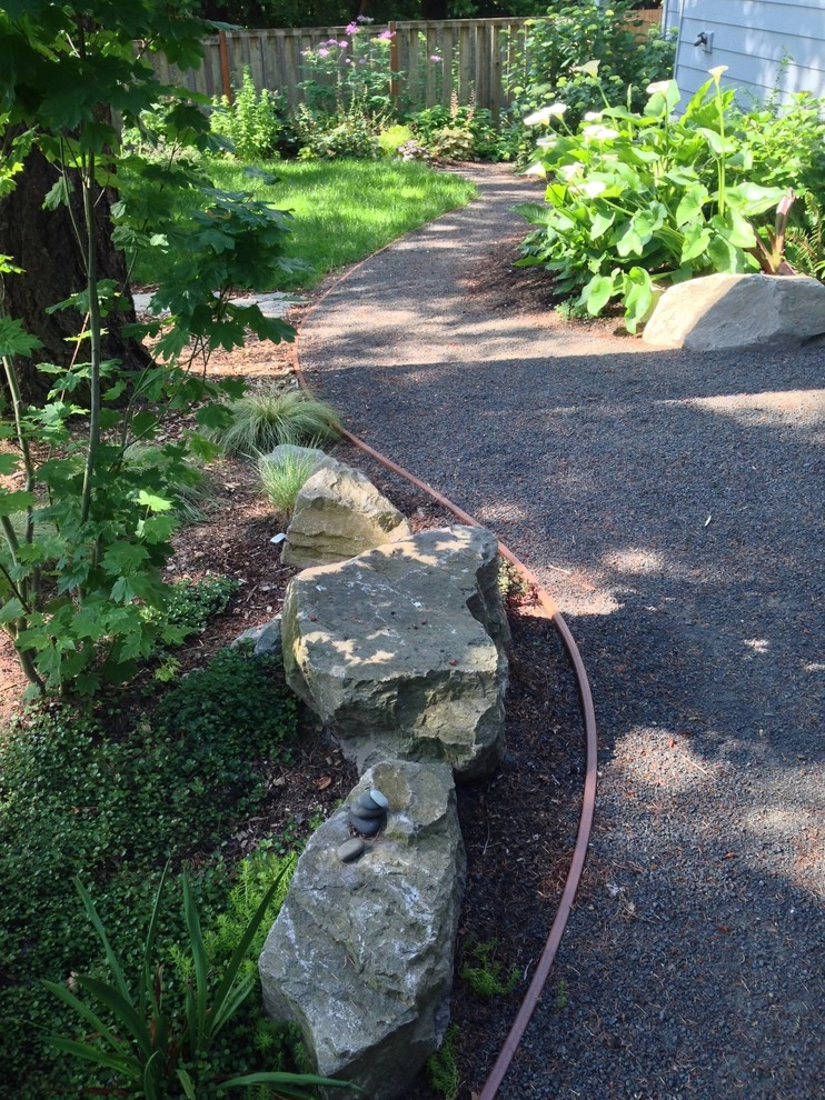 Myers I by Alyse Lansing Garden Design - Photo 3