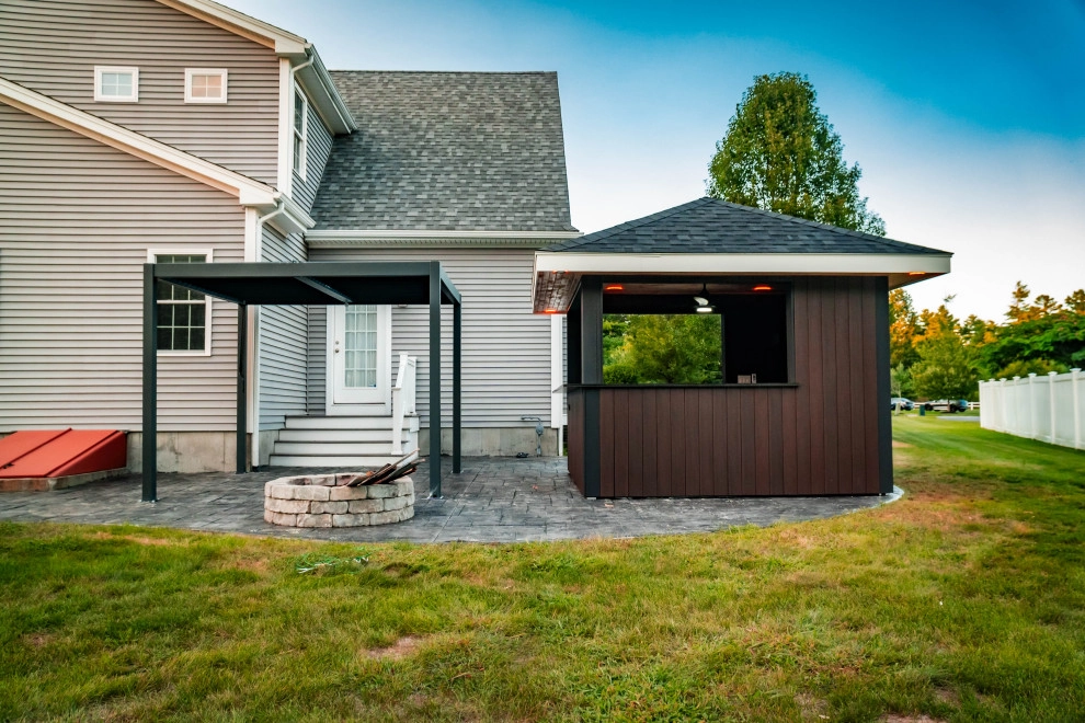 Custom Outdoor Bar by Amazing Garden & Construction - Photo 7