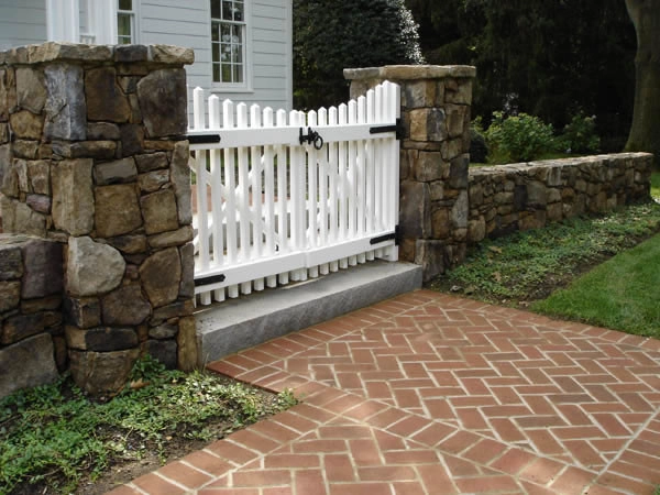Fences and Gates by Land Art Design, Inc. - Photo 16