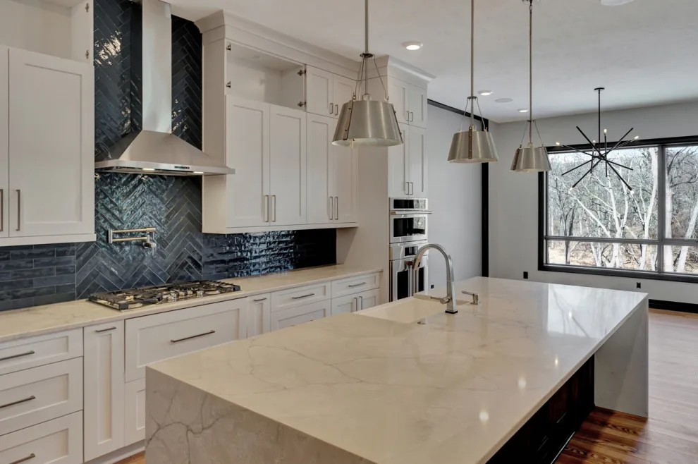 Contemporary Ash 1.5 Level by Sierra Homes (Omaha, NE) - Photo 4