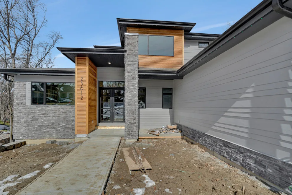 Contemporary Ash 1.5 Level by Sierra Homes (Omaha, NE) - Photo 34