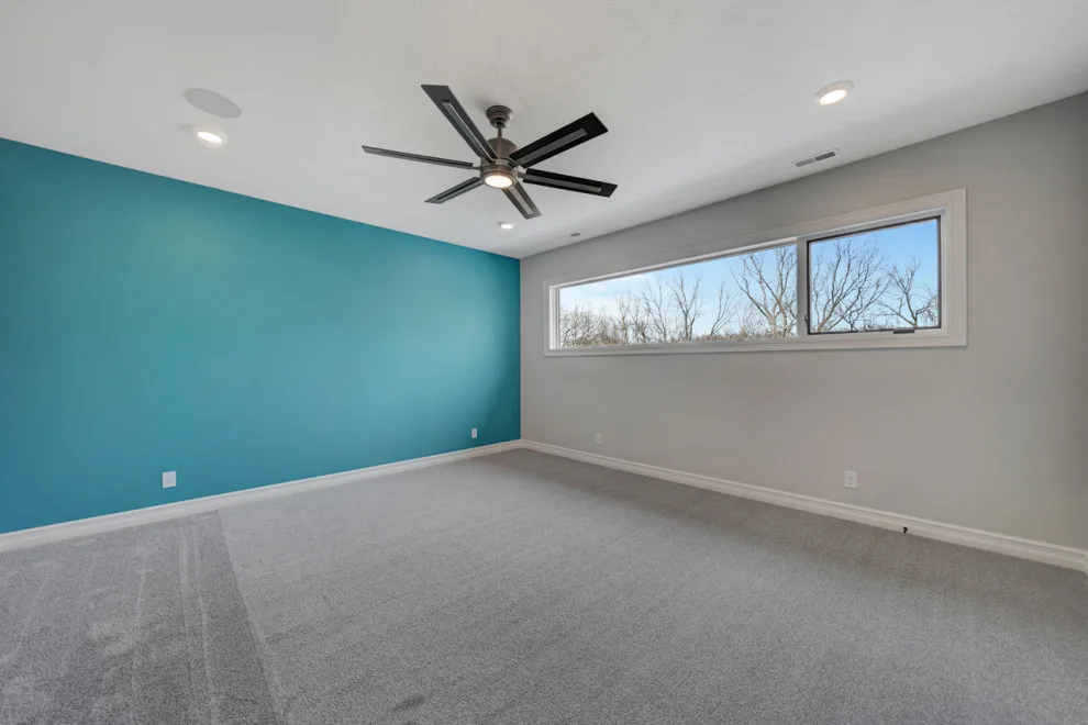 Contemporary Ash 1.5 Level by Sierra Homes (Omaha, NE) - Photo 26