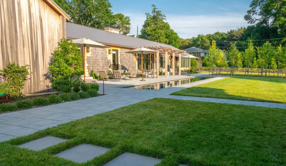 Sleek Summer Hangout by Land Design Associates, Inc. - Photo 5
