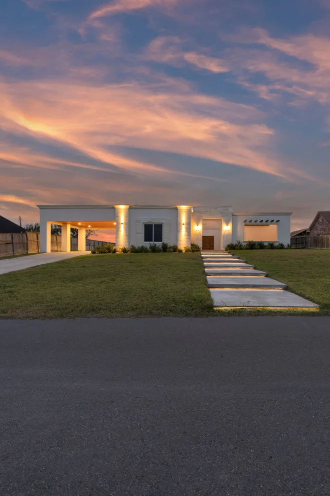 South Texas Builders - Photo 6