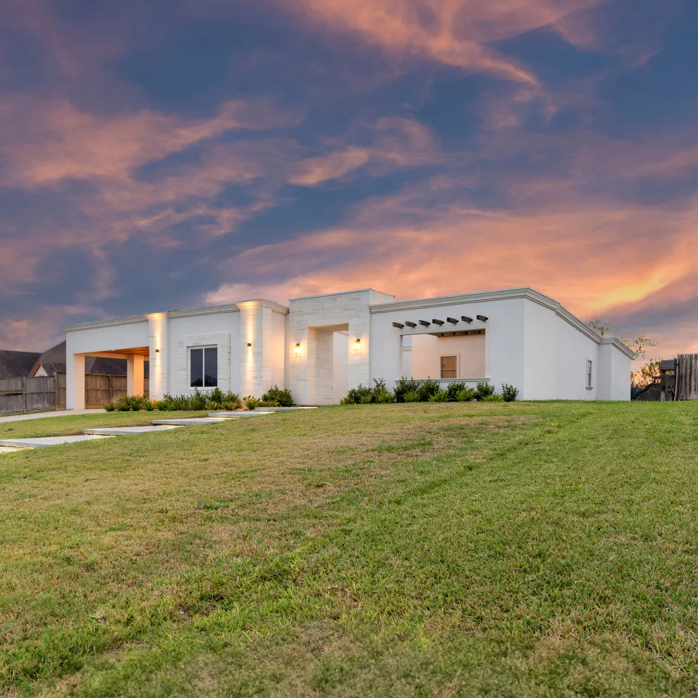 South Texas Builders - Photo 14