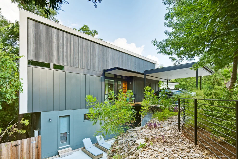 Contemporary Tailored Residence Austin by Camelot Custom Homes Inc. - Photo 17