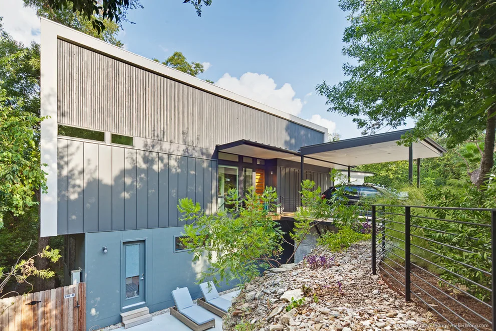 Contemporary Tailored Residence Austin by Camelot Custom Homes Inc. - Photo 18