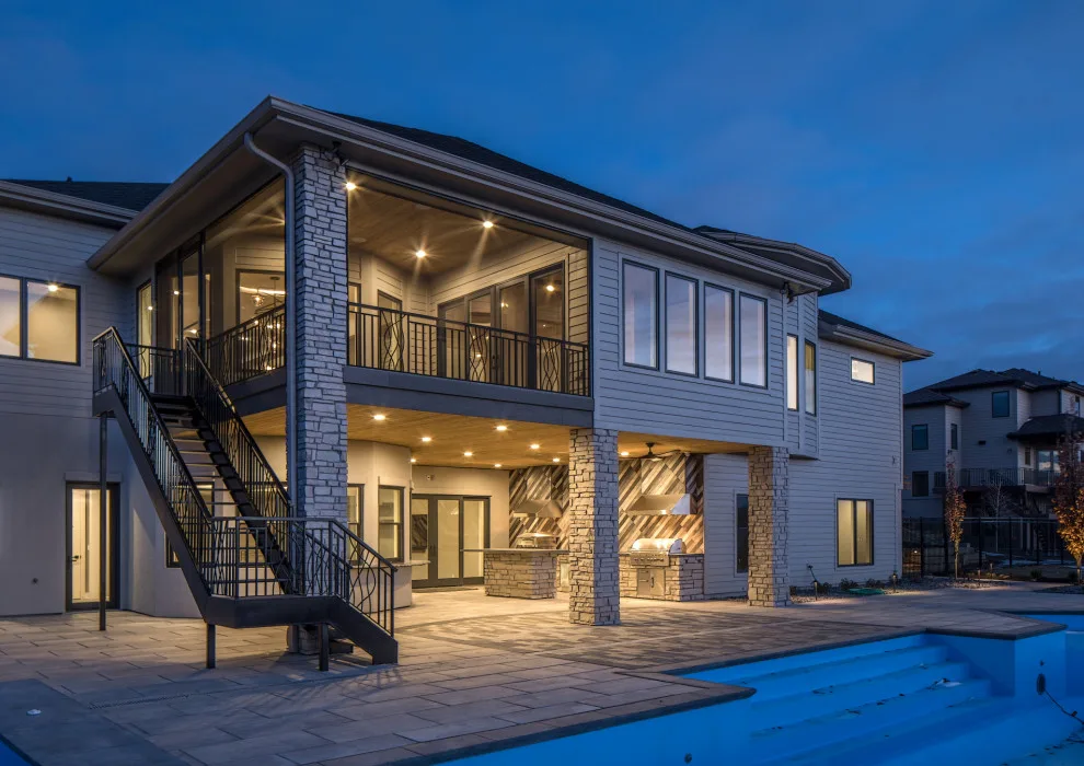 Contemporary and Diverse Tailored Residence by Bloomfield Custom Homes - Photo 10