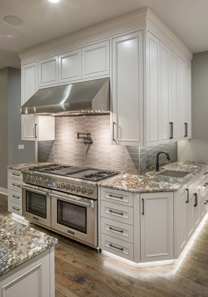 Contemporary and Diverse Tailored Residence by Bloomfield Custom Homes - Photo 19