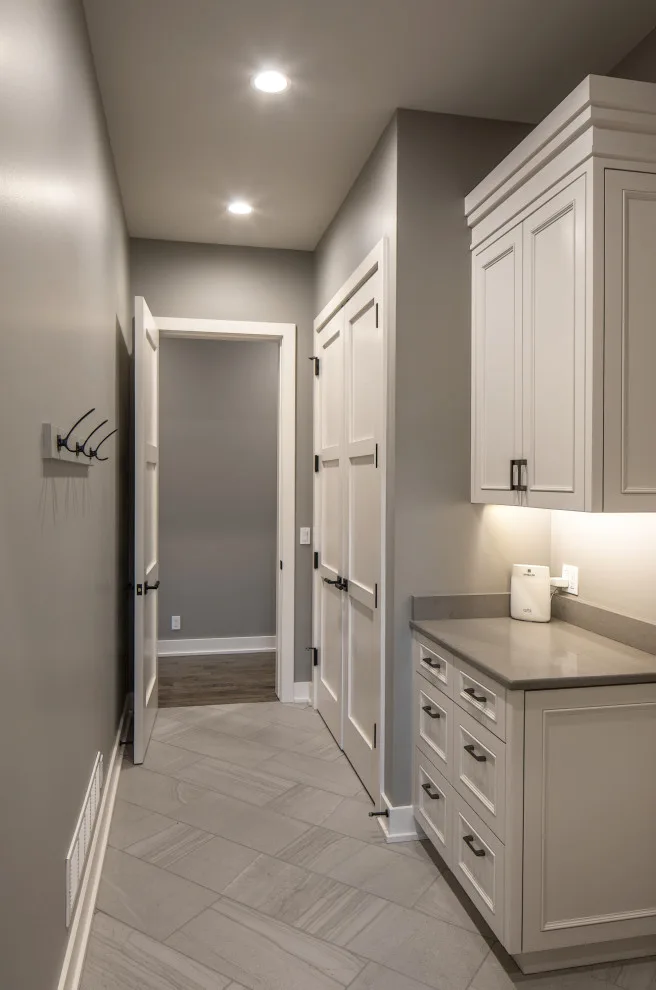 Contemporary and Diverse Tailored Residence by Bloomfield Custom Homes - Photo 16