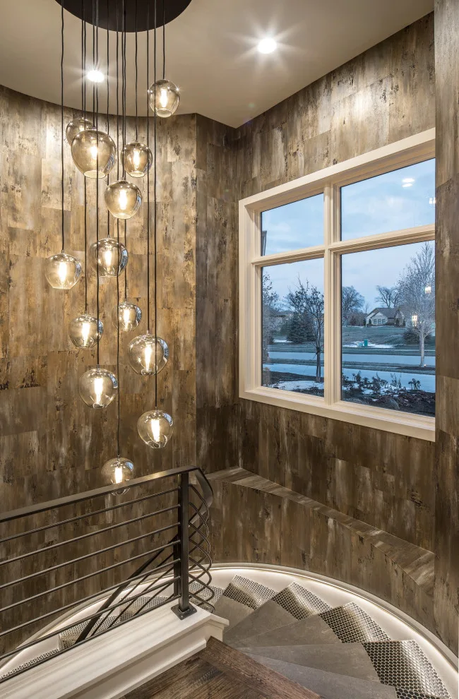 Contemporary and Diverse Tailored Residence by Bloomfield Custom Homes - Photo 3