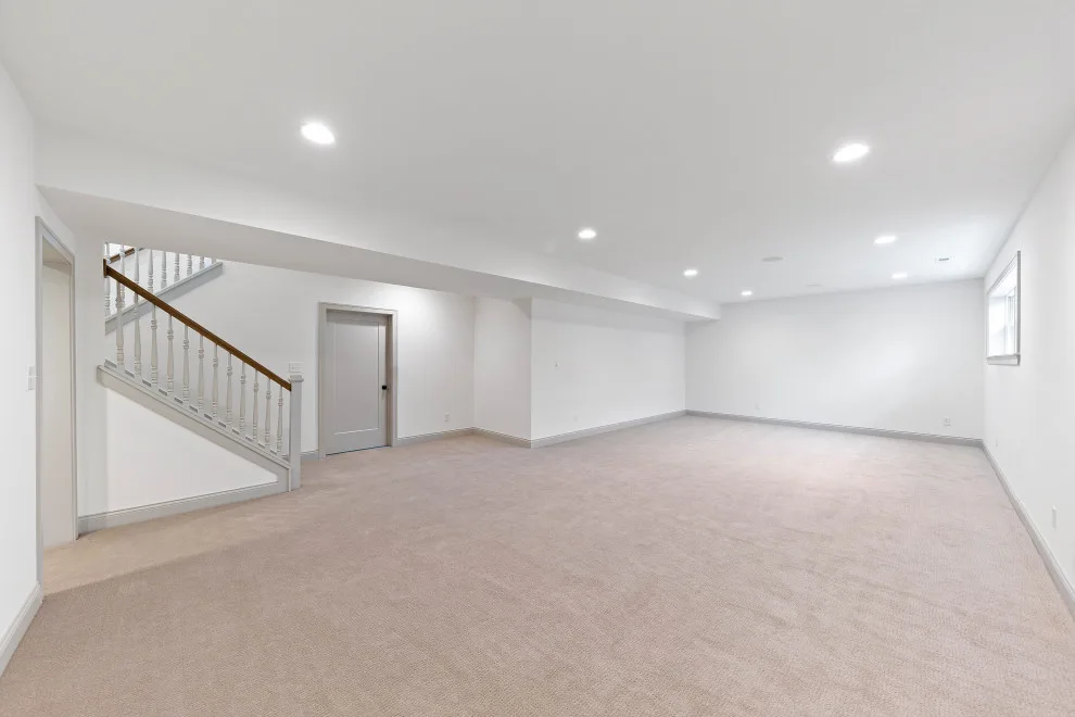 Contemporary European - Hillview by Old Town Design Group - Photo 36